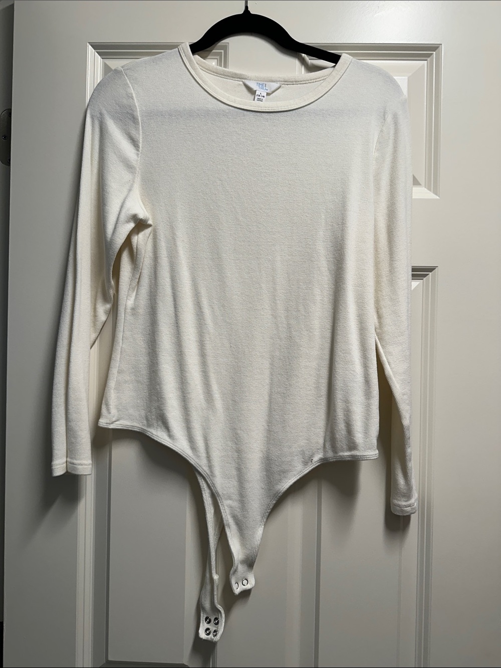 Time and Tru Cream Long-Sleeve Snap Bodysuit